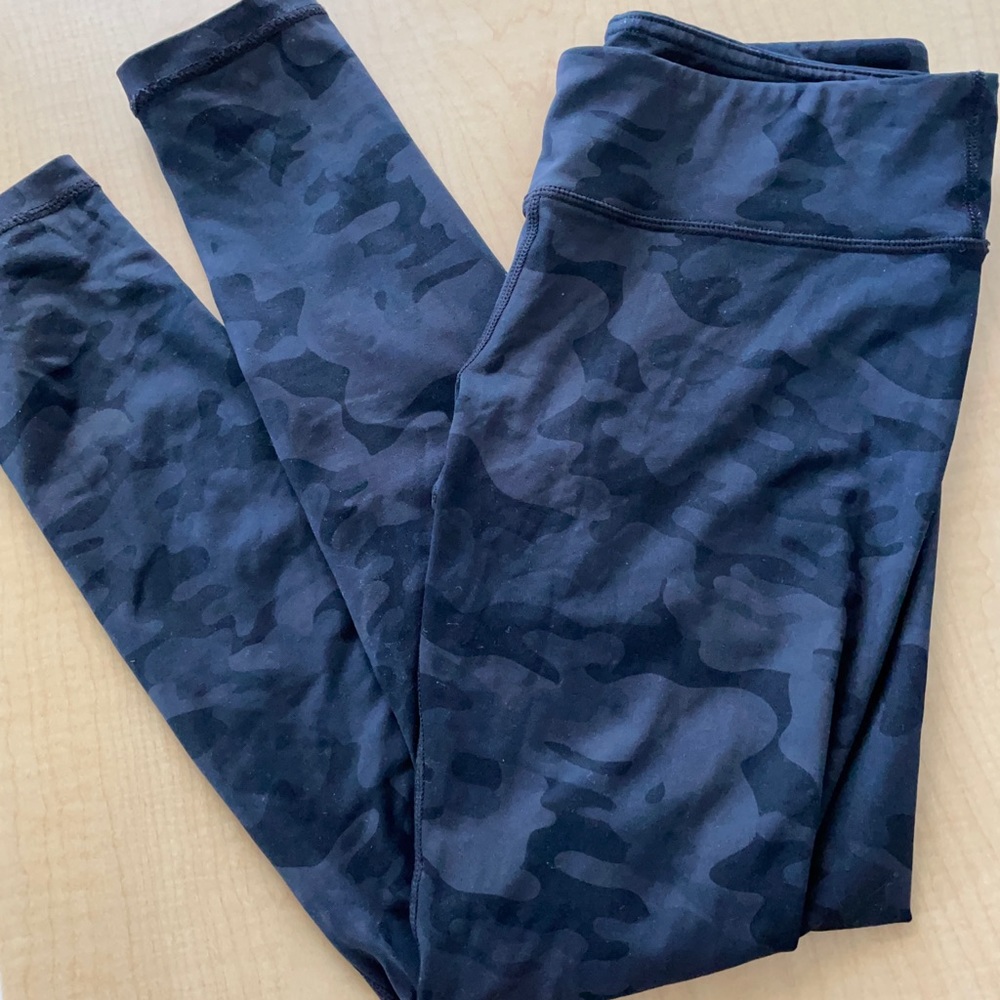 Vimmia Black Camo Leggings